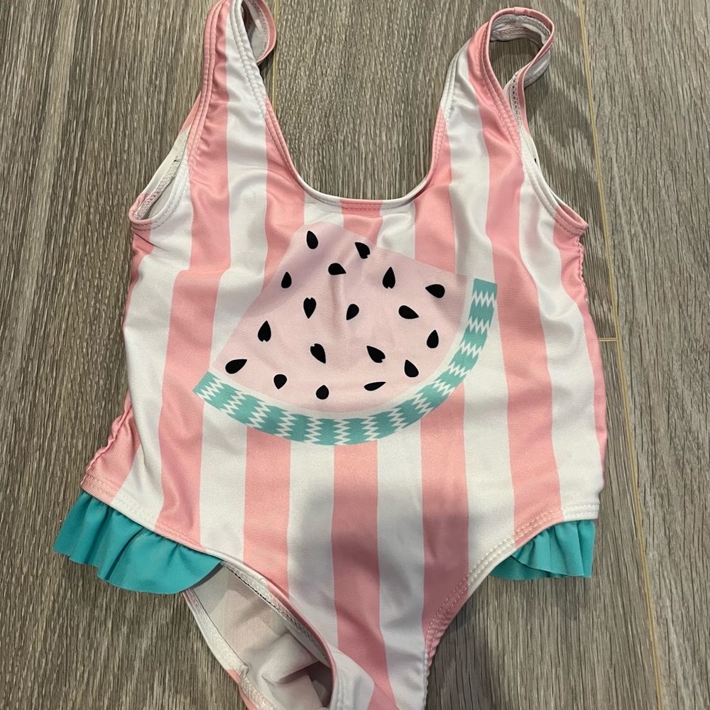 Source Unknown Pink and White One Piece Swimsuit